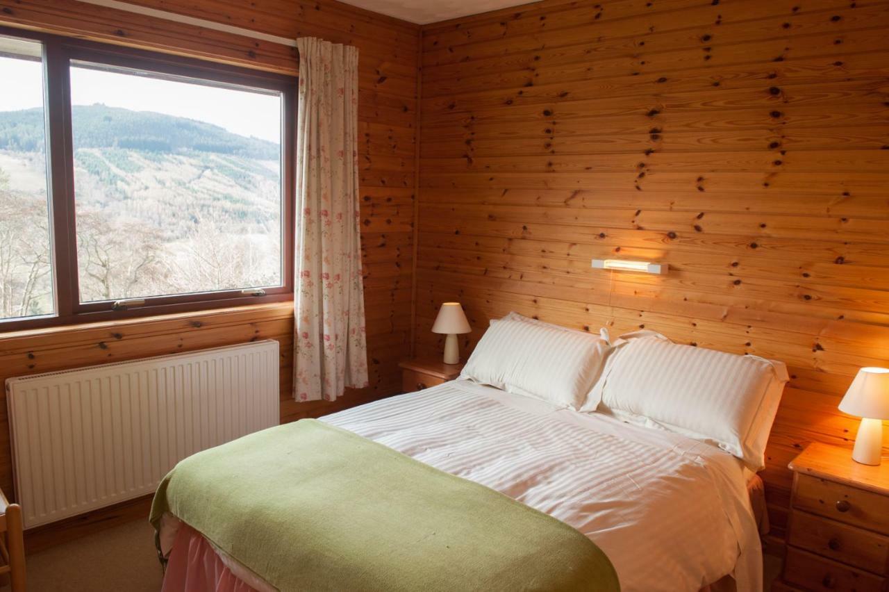 Achmony Holidays Drumnadrochit Exterior photo